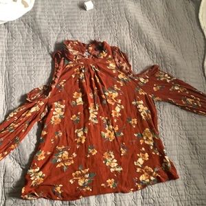 blu pepper long sleeve size Small soft orange red